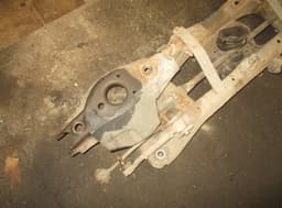 TOYOTA Rear axle Beam TOYOTA AVENSIS (T270) (2009-2018) — thumbnail 5