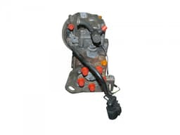 VOLVO 0460415990 Fuel injection pump, diesel VOLVO V70 II / XC70 I (P80) (2000-2007) — thumbnail 4