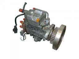VOLVO 0460415990 Fuel injection pump, diesel VOLVO V70 II / XC70 I (P80) (2000-2007) — thumbnail 1