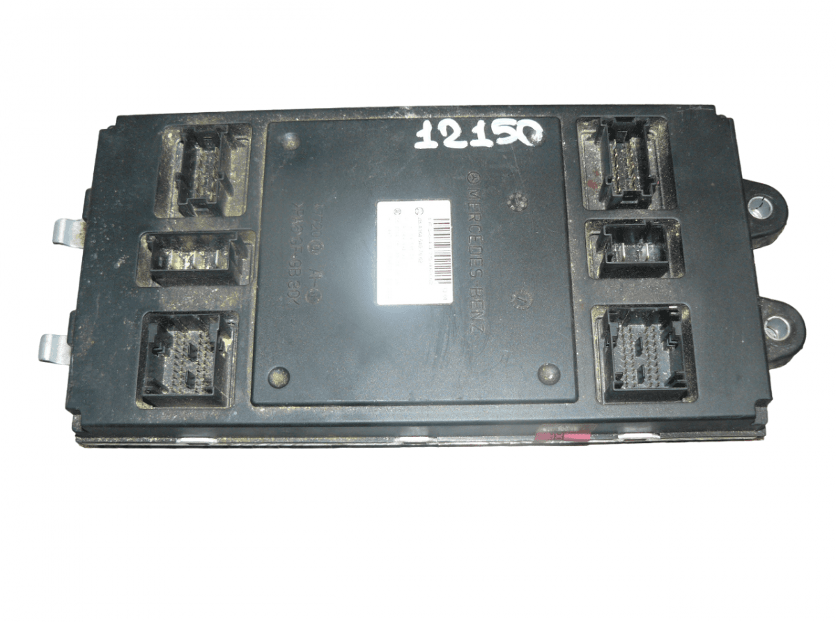 MERCEDES-BENZ Fuse box MERCEDES-BENZ ML-CLASS (W164) (2005-2011)