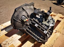 VOLVO 3M5R-7F096-YF Gearbox VOLVO S40 / V50 / C30 / C70 (MS, MW) (2004-2012) — thumbnail 1