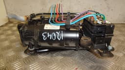 VW Air Suspension Compressor VW PHAETON (3D) (2002-2016) — thumbnail 2