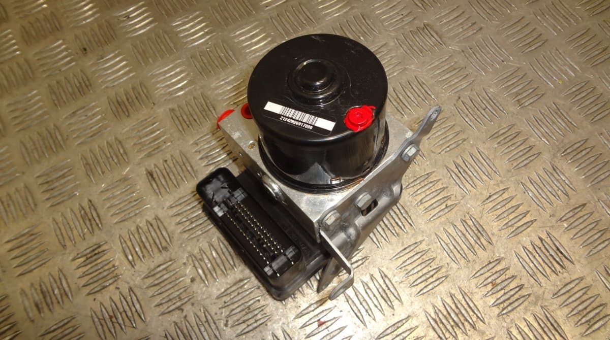 BMW 6789301 ABS hydraulic unit / pump BMW 3 (E90, E91, E92, E93) (2005-2011)