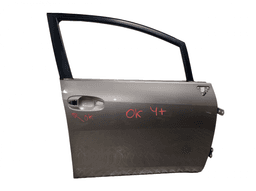 TOYOTA Door Front Right TOYOTA VERSO (AR20) (2009-2018) — thumbnail 1