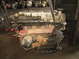 TOYOTA Engine TOYOTA AVENSIS (T220) (1997-2003) — thumbnail 1