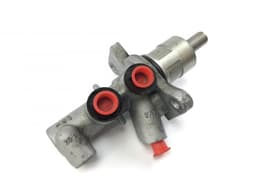 LAND ROVER SJJ500060 Brake Master Cylinder LAND ROVER RANGE ROVER III (LM) (2002-2012) — thumbnail 1