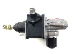 MERCEDES-BENZ 0204021687 0204024105 0204251302 Brake Master Cylinder MERCEDES-BENZ SL-CLASS (R230) (2001-2012) — thumbnail 2