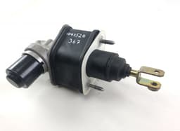 MERCEDES-BENZ 0204021687 0204024105 0204251302 Brake Master Cylinder MERCEDES-BENZ SL-CLASS (R230) (2001-2012) — thumbnail 1