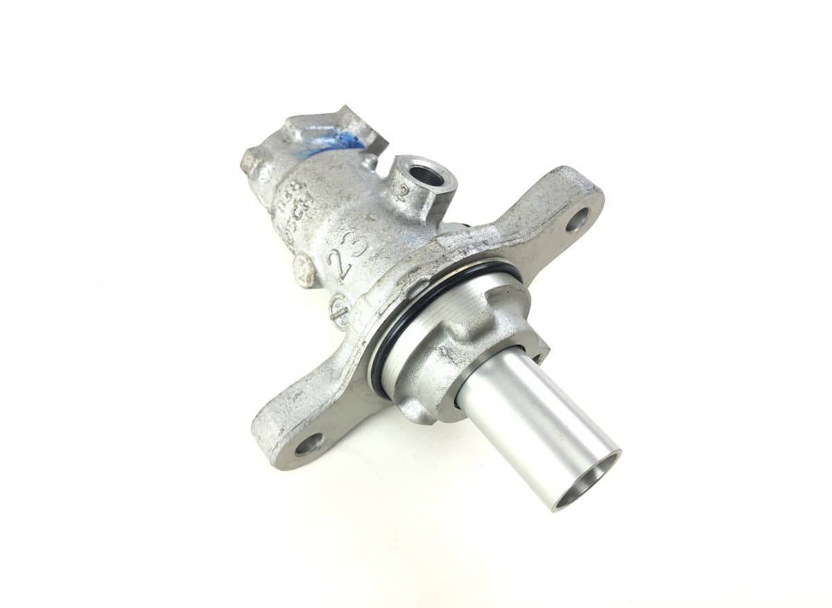 NISSAN 460106RN5E Brake Master Cylinder NISSAN QASHQAI III (J12) (2021-)