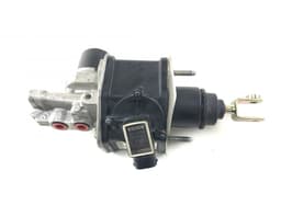 MERCEDES-BENZ 0204021687 0204024105 0204251302 Brake Master Cylinder MERCEDES-BENZ SL-CLASS (R230) (2001-2012) — thumbnail 2