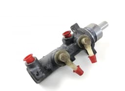 MASERATI 250082 Brake Master Cylinder MASERATI QUATTROPORTE III (03.04-) — thumbnail 1