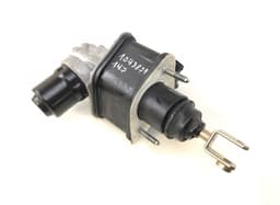MERCEDES-BENZ 0204021687 0204024105 0204251302 Brake Master Cylinder MERCEDES-BENZ SL-CLASS (R230) (2001-2012) — thumbnail 1