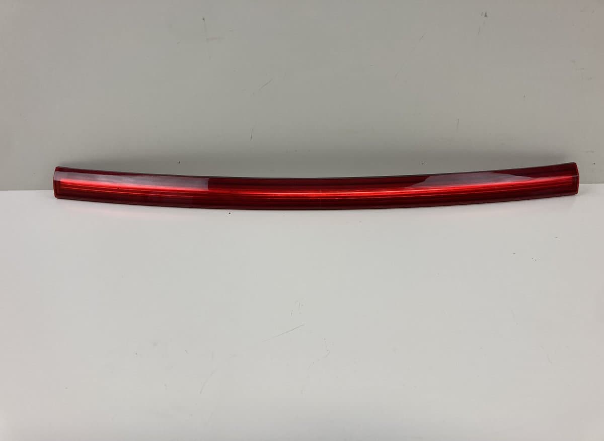 87310F1000 Bootlid / tailgate reflector panel KIA SPORTAGE IV (QL) (2015-2021)