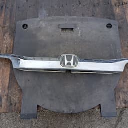 HONDA 74890T1VR000 74890T1VE10 Bootlid / tailgate moulding HONDA CR-V IV (RM) (2012-2016) — thumbnail 1
