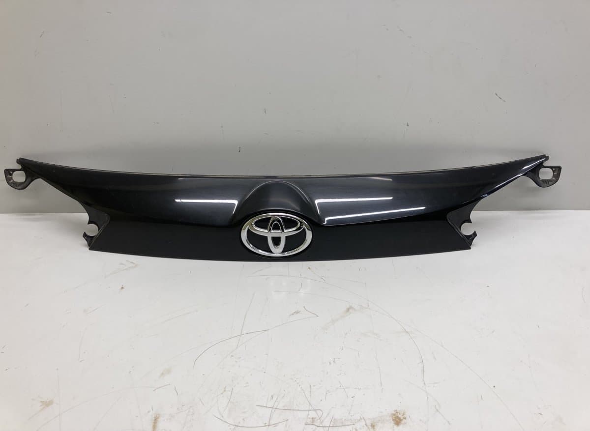 7680142220 7680142230 Bootlid / tailgate moulding TOYOTA RAV 4 IV (XA40) (2012-2019)