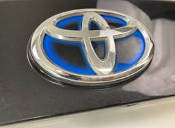TOYOTA 76811-02830 Bootlid / tailgate reflector panel TOYOTA AURIS (E18) 2012-2018 — thumbnail 4