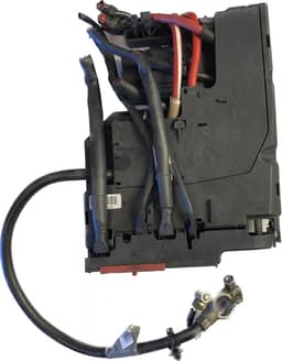 MERCEDES-BENZ Box for fuse box MERCEDES-BENZ C-CLASS (W204) (2007-2013) — thumbnail 1