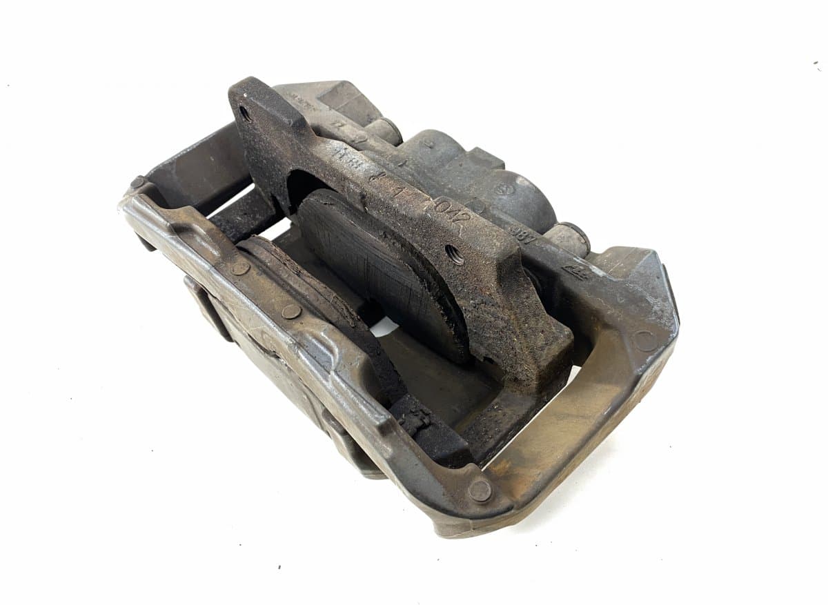 JAGUAR C2D3796 Brake caliper Front right JAGUAR XJ (X351) (2009-2019)