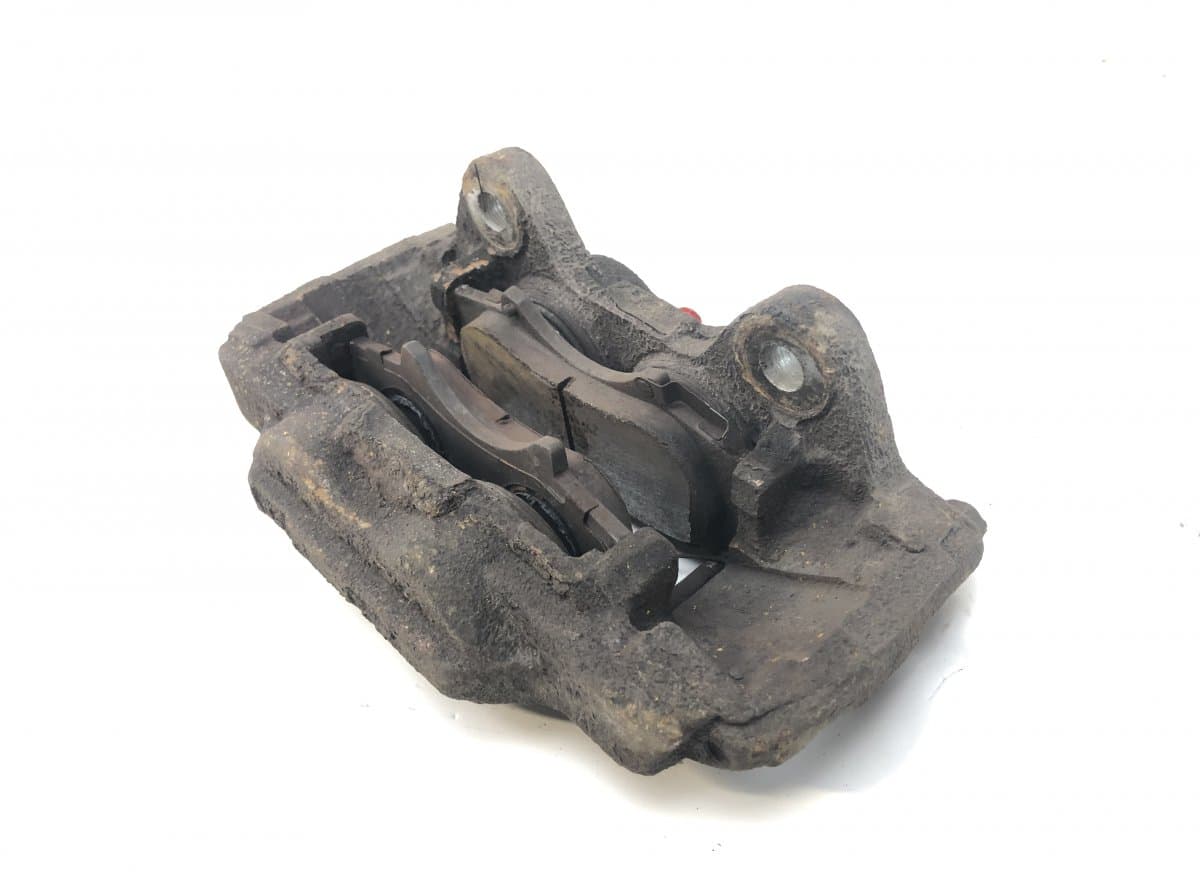 TOYOTA 477300K350 Brake caliper Front right TOYOTA HILUX VIII (AN110, AN120, AN130) (2015-)