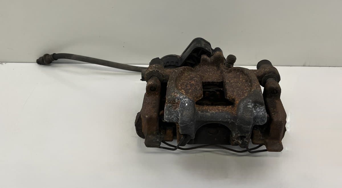 26620AL020 Brake caliper rear right SUBARU LEGACY VI / Outback (2014-2019)
