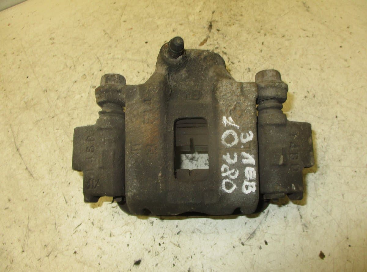 TOYOTA 4775034030 Brake caliper rear left TOYOTA LAND CRUISER 150 (2009-2021)