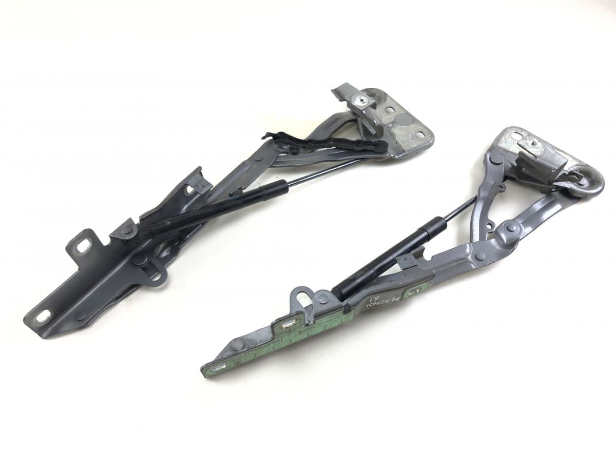 LAND ROVER LR117305 Bonnet Hinge Left LAND ROVER EVOQUE II (L551) (2018-)