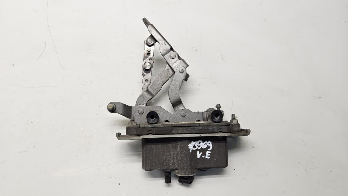 MERCEDES-BENZ A2129066201 A2048800228019 Bonnet (hood) actuator left MERCEDES-BENZ E-CLASS Coupe (C207) (2009-2016)