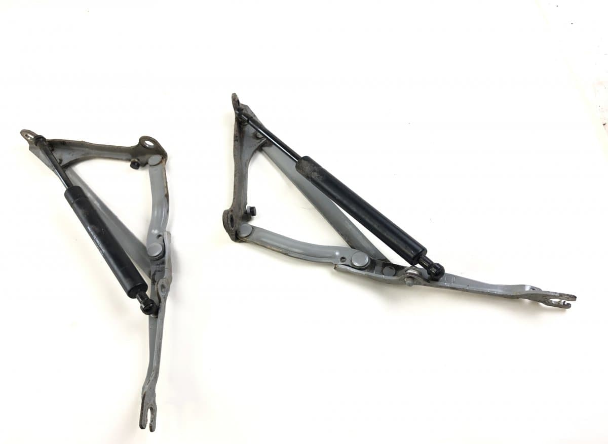 LEXUS 6452050030 Bootlid / tailgate Hinge Left LEXUS LS (XF30) (2000-2006)