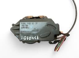 MERCEDES-BENZ A1647400035 A1647400335 A1647400435 A1647400735 A1647400300 Bootlid / tailgate lock MERCEDES-BENZ R-CLASS (W251) (2006-2013) — thumbnail 3