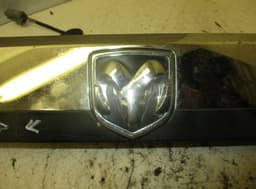 DODGE Bootlid / tailgate moulding DODGE CARAVAN V (2007-2020) — thumbnail 2