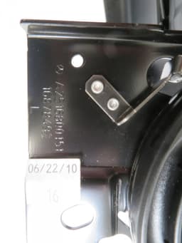 MERCEDES-BENZ A2516800151 A2516800051 A25168000519051 A25168015397H23 A2516801539 Armrest front MERCEDES-BENZ R-CLASS (W251) (2006-2013) — thumbnail 5