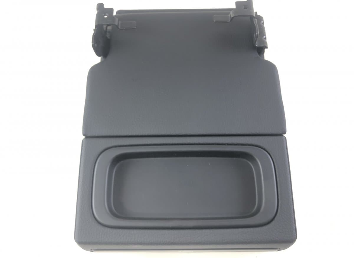VOLVO 32206999 Armrest rear VOLVO S90 / V90 (2016-)