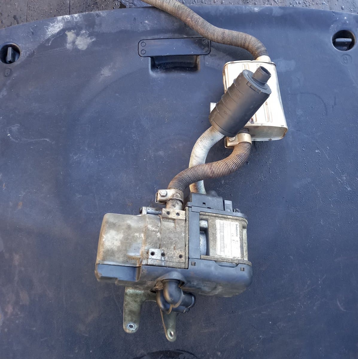 MERCEDES-BENZ 122R000258 Auxiliary / pakring heater (webasto) MERCEDES-BENZ GLK-CLASS (X204) (2008-2015)