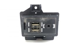 LEXUS 8619011010 Audio input / USB socket LEXUS ES VII (2018-) — thumbnail 1