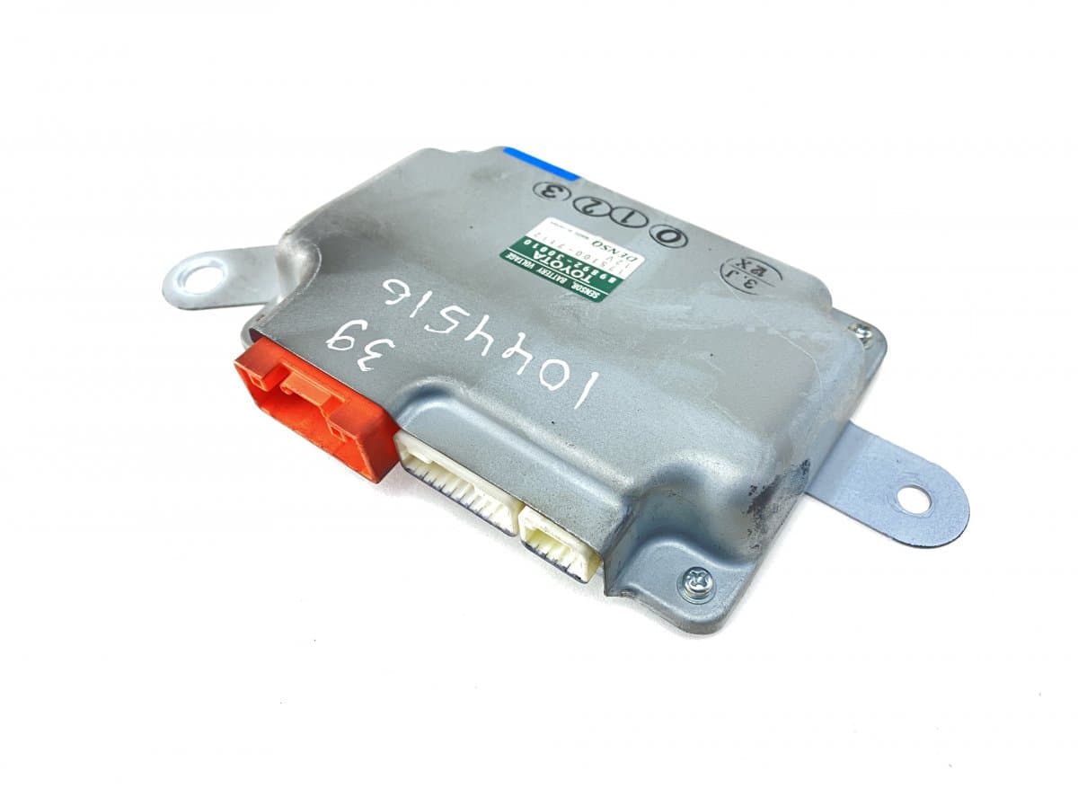 LEXUS 1751007112 175100-7112 Battery control unit LEXUS GS III (2005-2011)