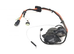 MERCEDES-BENZ A2055402183 Battery charging port / dock MERCEDES-BENZ C-CLASS (W205) (2013-2021) — thumbnail 1