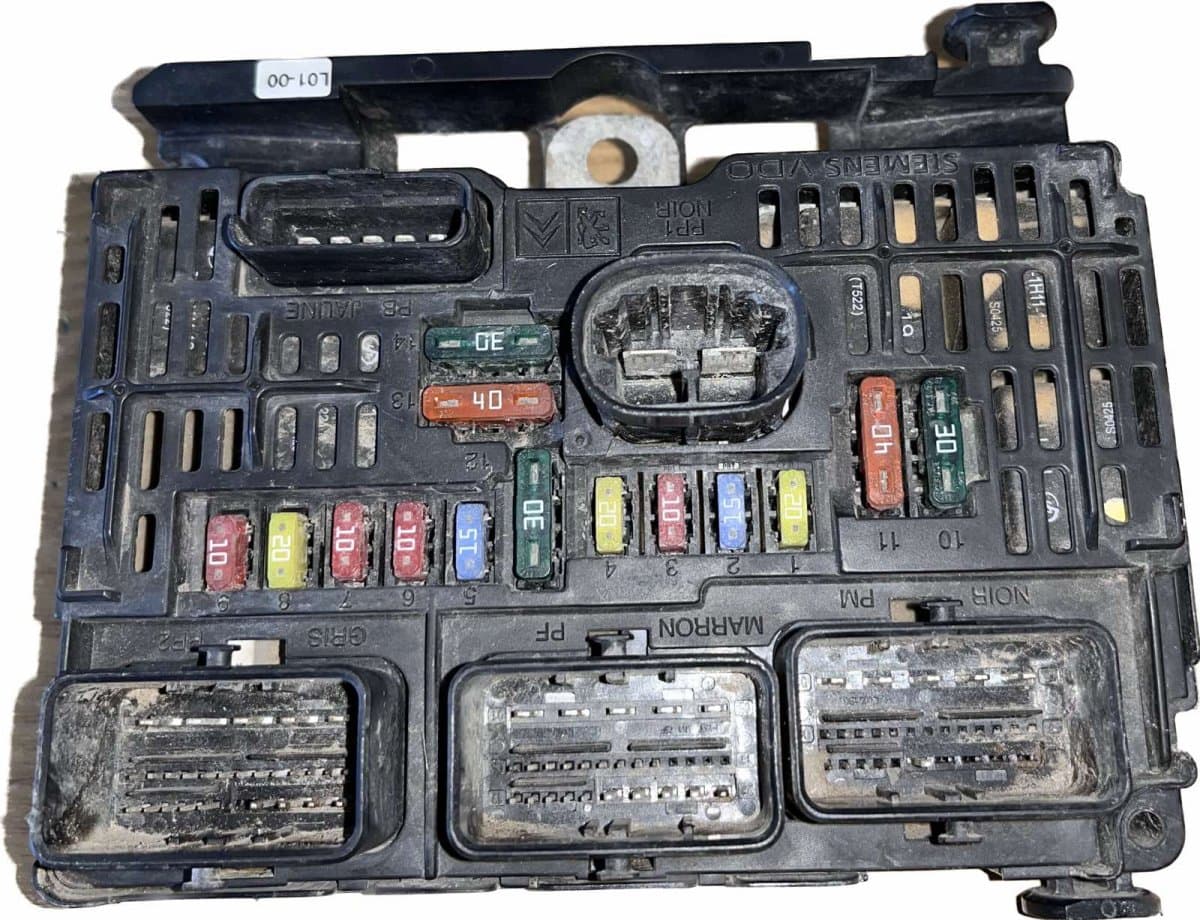 Body control module (BCM) PEUGEOT 407 (2004-2012)