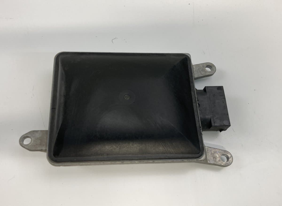 8T0907568B BLIND SPOT radar sensor AUDI A5 (B8) (2007-2016)
