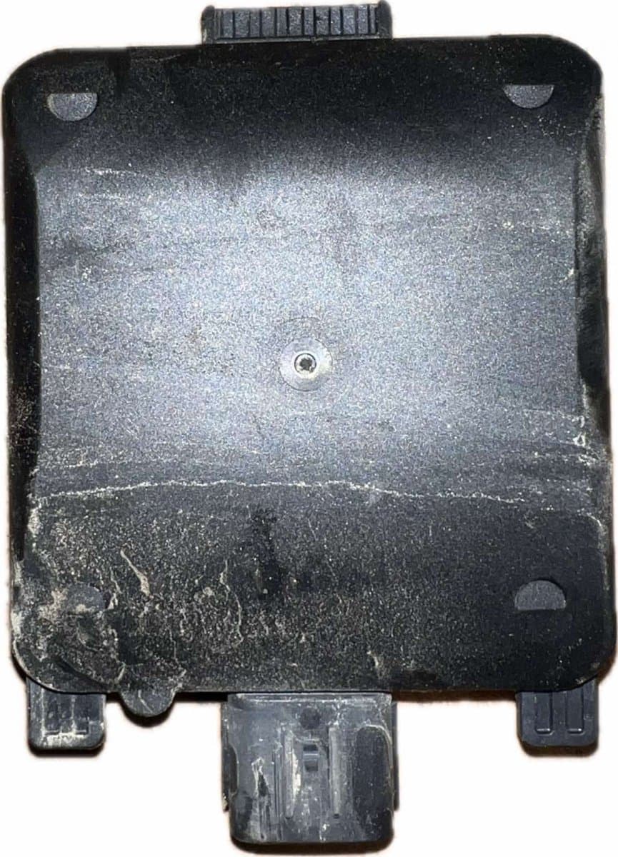 32286570 BLIND SPOT radar sensor VOLVO S90 / V90 (2016-)