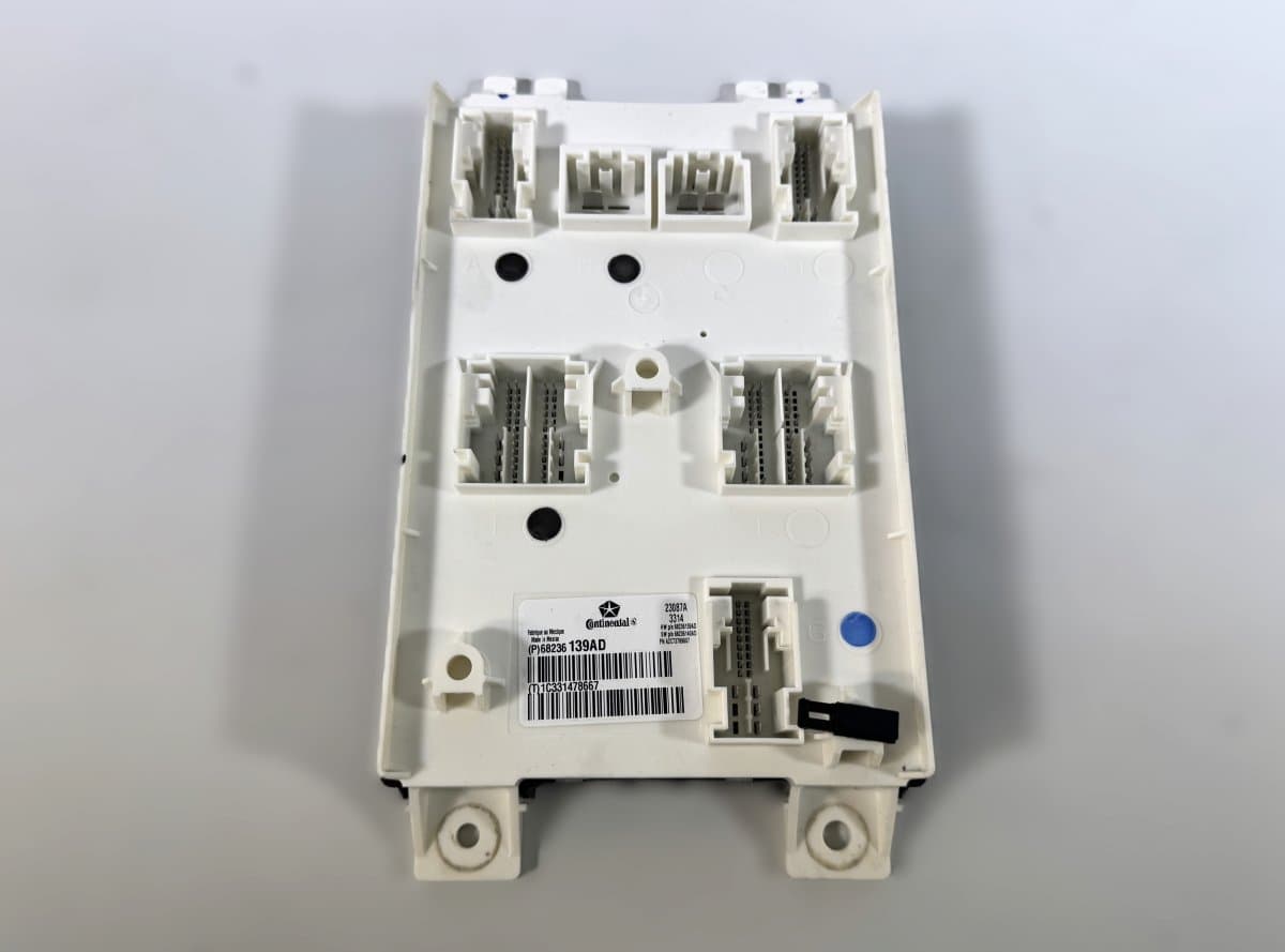 JEEP P68236139AD 68236139AD Body control module (BCM) JEEP GRAND CHEROKEE IV (WK, WK2) (2010-2021)