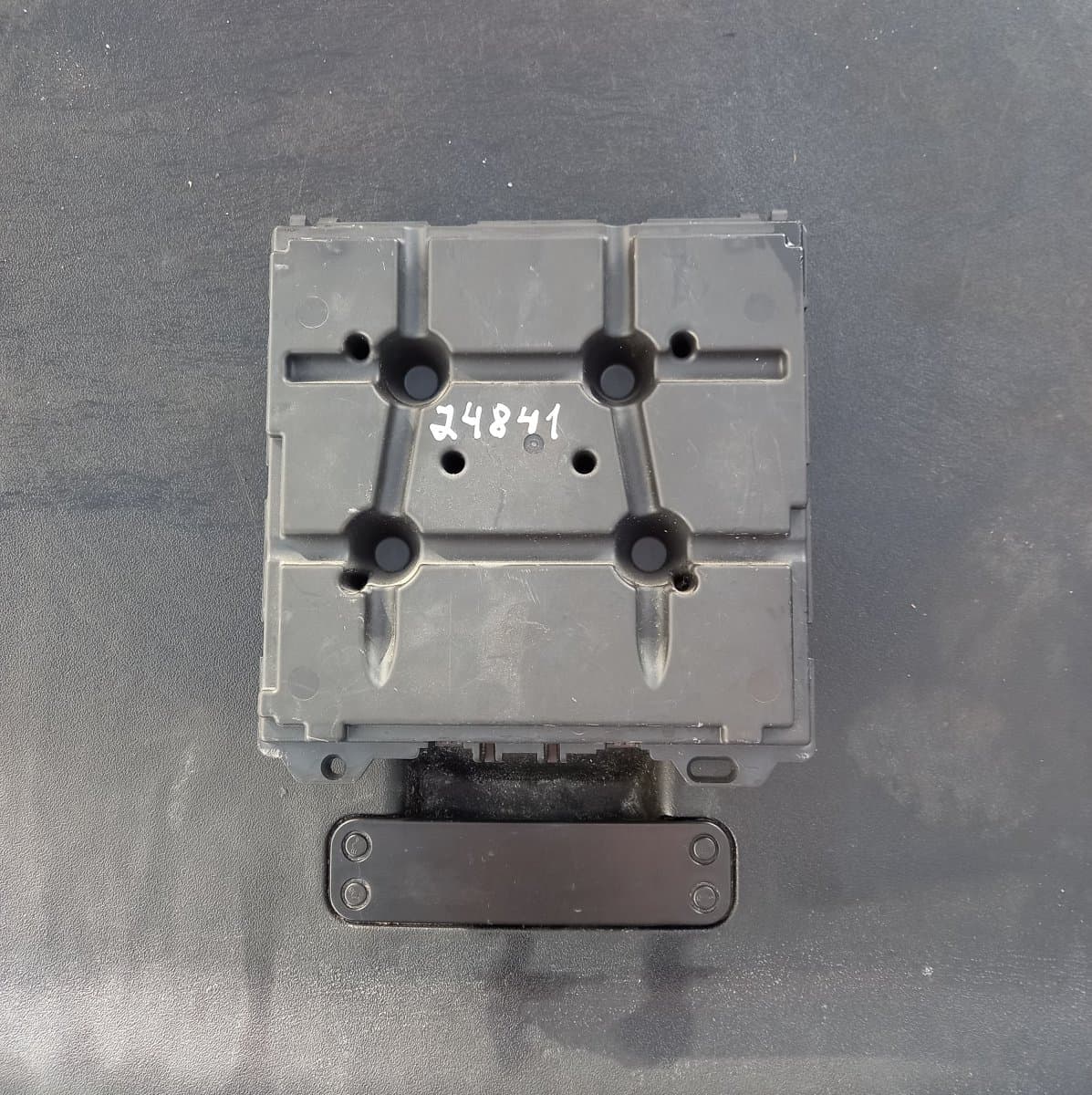 VW 7H0937090B 7H0937090 Body control module (BCM) VW TRANSPORTER T5 / MULTIVAN (7H, 7E, 7J) (2003-2015)