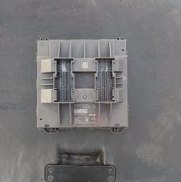 VW 7H0937090B 7H0937090 Body control module (BCM) VW TRANSPORTER T5 / MULTIVAN (7H, 7E, 7J) (2003-2015) — thumbnail 2