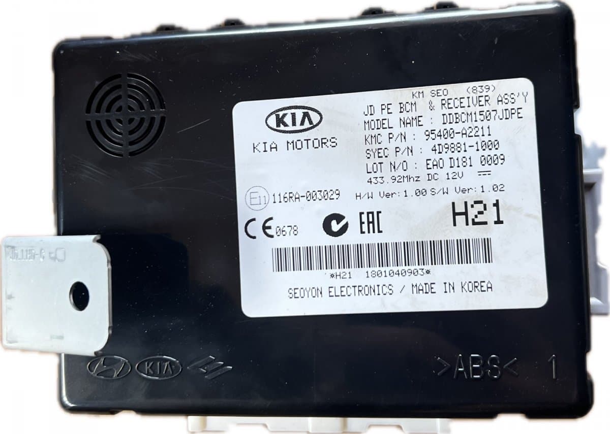 95400A2211 Body control module (BCM) KIA CEE'D II (JD) (2012-2018)