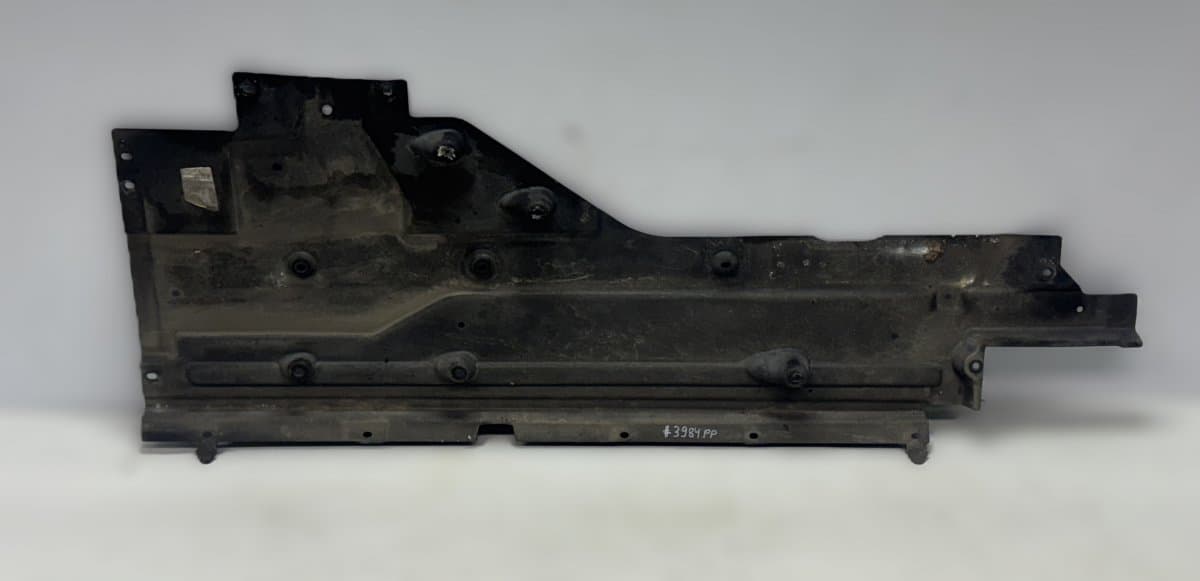 JAGUAR GX73104C20AE Body splash shield right JAGUAR XF (X260) (2015-2024)