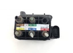 MERCEDES-BENZ A2123200358 Air suspension valve block MERCEDES-BENZ S-CLASS (W222, X222) (2013-2020) — thumbnail 2