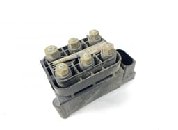 MERCEDES-BENZ A2123200358 Air suspension valve block MERCEDES-BENZ S-CLASS (W221) (2005-2013) — thumbnail 1