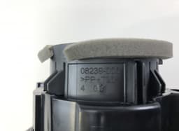 NISSAN 687601310R Air Vent Center Front NISSAN NV300 (X82) (2016-2021) — thumbnail 3