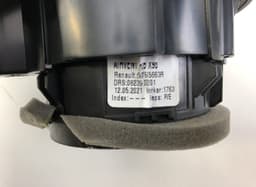 NISSAN 687601310R Air Vent Center Front NISSAN NV300 (X82) (2016-2021) — thumbnail 4