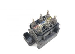 MERCEDES-BENZ A2123200358 Air suspension valve block MERCEDES-BENZ S-CLASS (W221) (2005-2013) — thumbnail 1