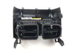 LAND ROVER LR039640 Air Vent rear center LAND ROVER EVOQUE II (L551) (2018-) — thumbnail 3